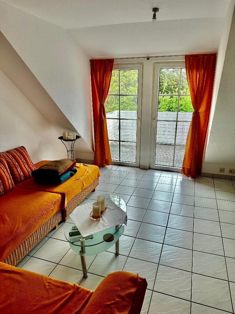  Dachgeschosswohnung Walle